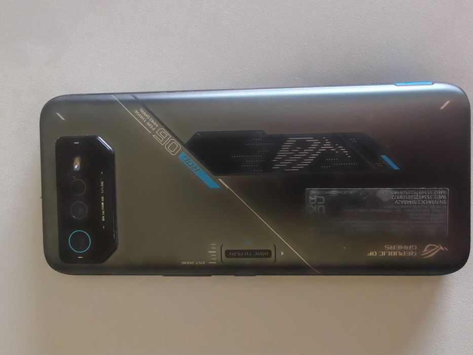 Asus rog phone 6
