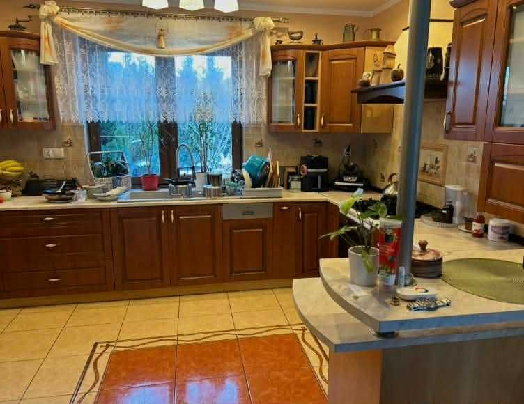 meble kuchenne 3,0x3,6m na zamówienie stan bardzo dobry