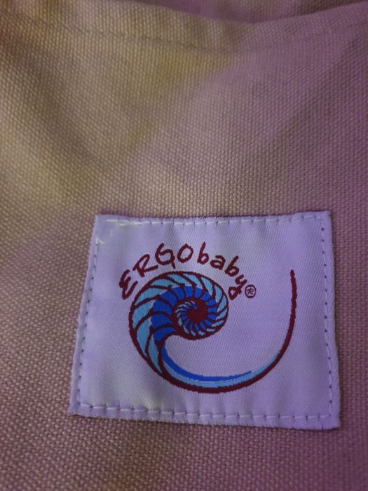Nosidlo Ergobaby