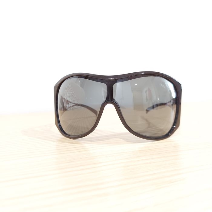 Óculos de sol Yves Saint Laurent Mod 6107