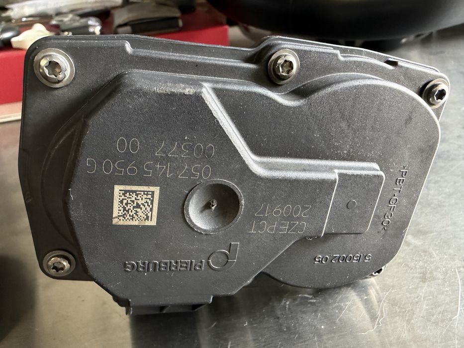 Borboletas de admissão Audi