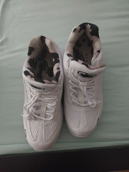 Tenis  novos n 42