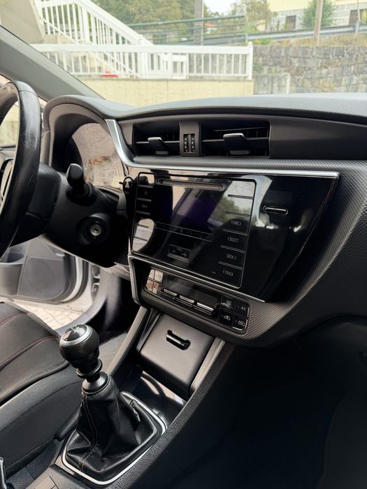Toyota Auris D4D 2015 Diesel