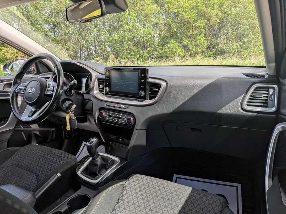 Kia Ceed PL Salon 1 wł , Seriwsowany , Zadbany , Kamera , Gwarancja , CARPLAY