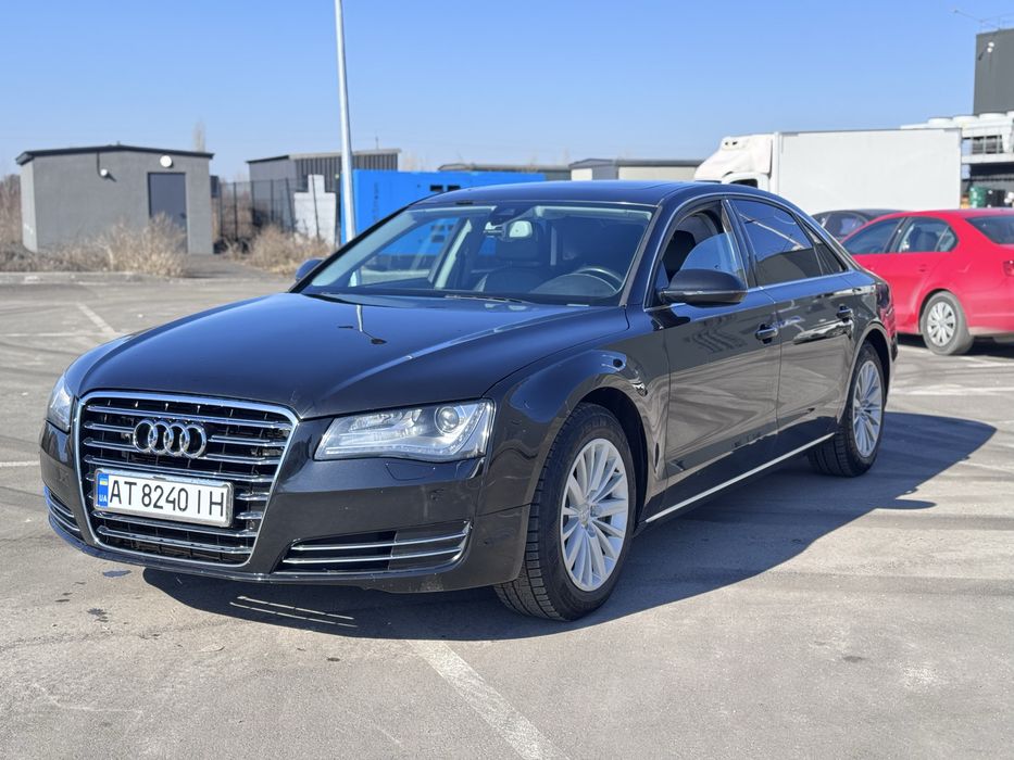 Ауді А8. Квадро 3.0 На повній комплектації