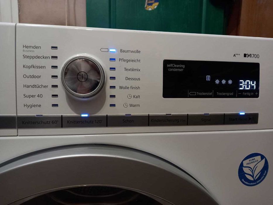 Сушильна машина з тепл. насосом Siemens IQ700(WT47W57), 8 кг,Німеччина