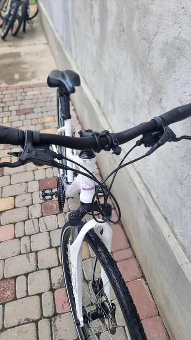 Kilimanjaro Cross Sport гароший комплектації гарному стані