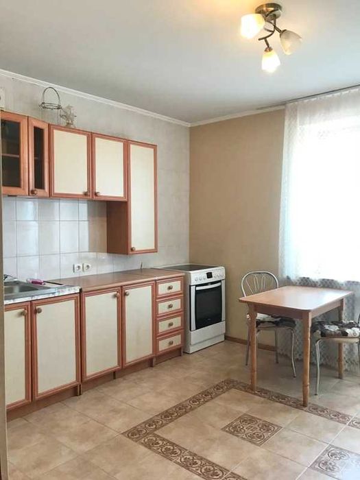 1к Люстдорфская/Вильямса, Обжора, Форма, Южный рынок. Собачка да.