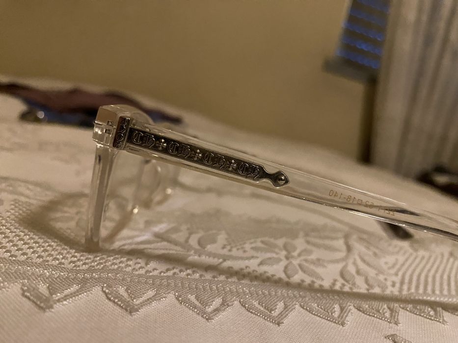Oculos da chrome hearts novos
