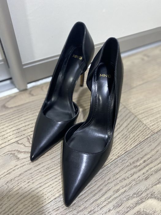 Чорні лодочки MANGO