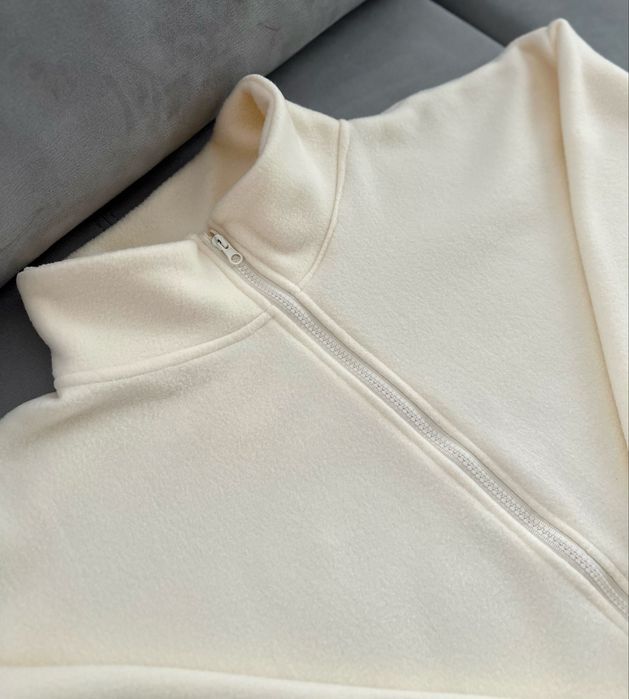 Жіноча флісова кофта