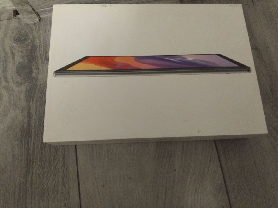 Планшет Oscal Pad 8 продам