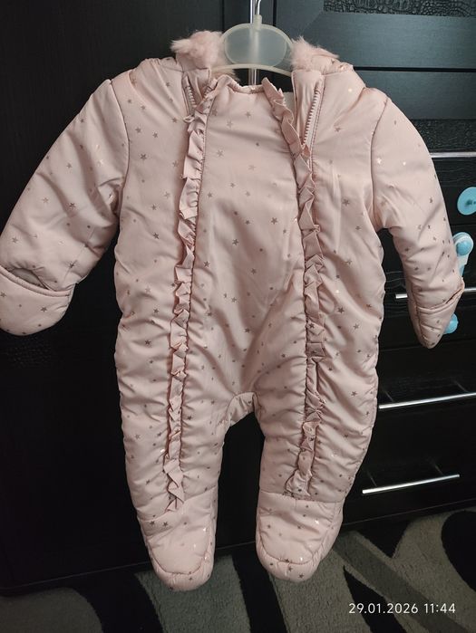 Продам уомбінезон 62 розмір