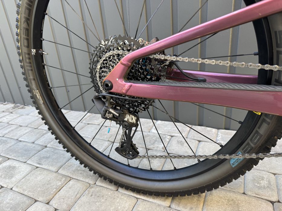 Карбоновий Scott contessa spark 920. RockShox Pike Select RL3,