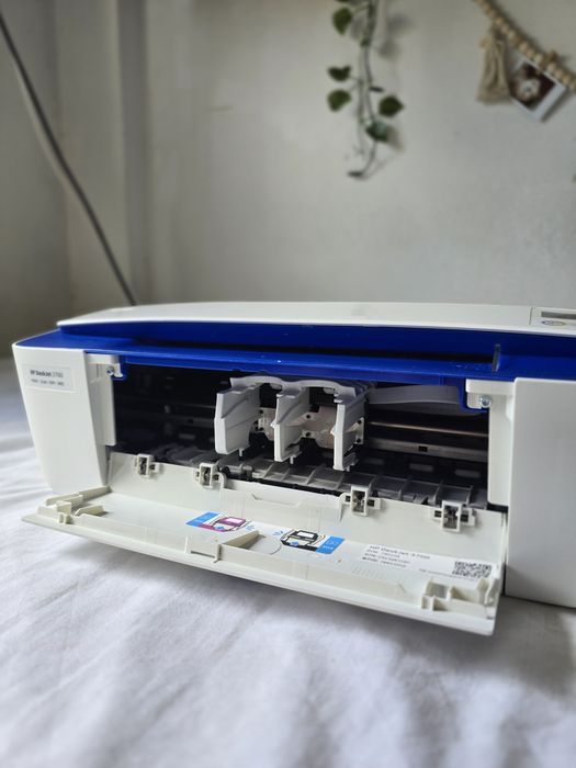 Impressora HP DeskJet Série 3500 c/ Wi-Fi e Scanner (Como Nova)