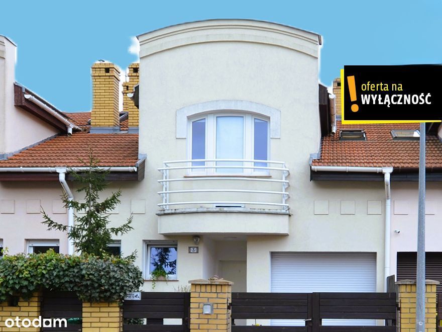 Ciekawy i przytulny szeregowiec z sauną