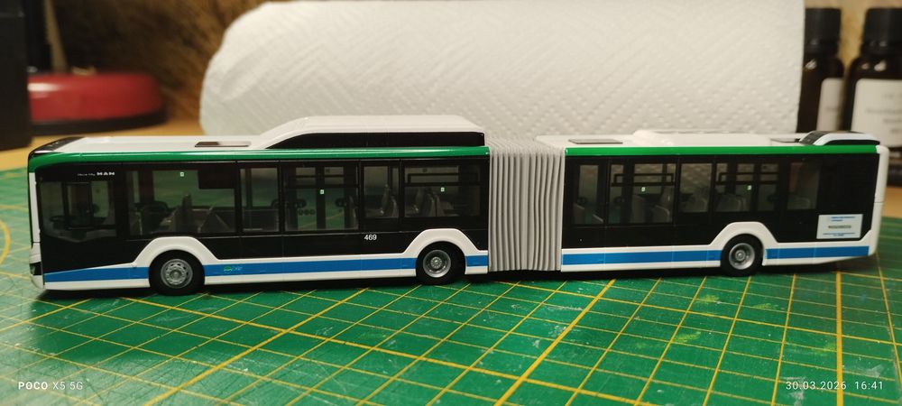 Man Lion's City 18, Rietze 1:87
