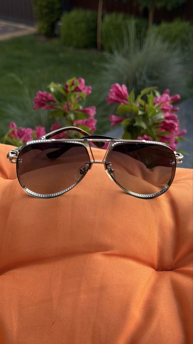Сонцезахисні окуляри від Chrome Hearts