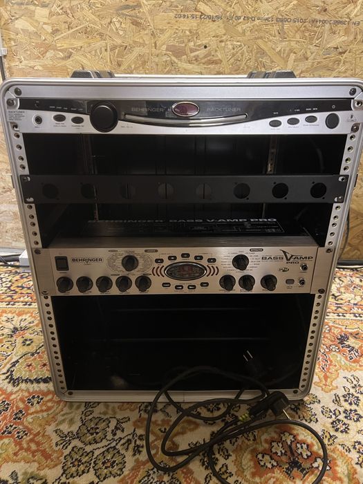 Flight case rack 12 unidades