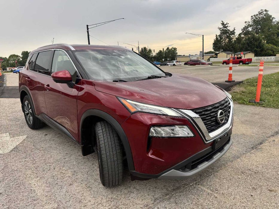Nissan Rogue Platinum      2021