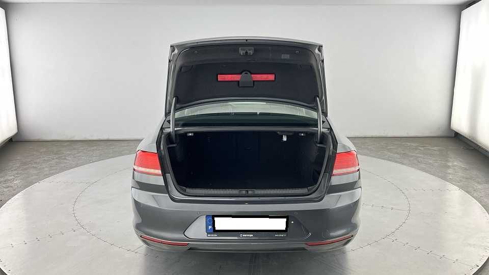 VW Passat 1.6 TDI Highline