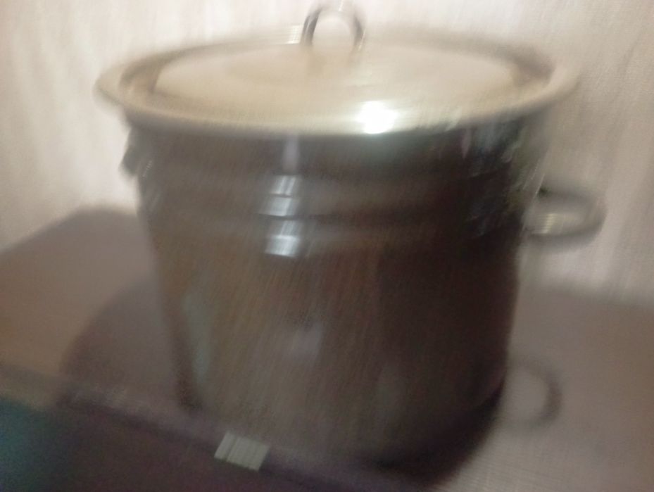 Кастрюля емалірована 20л