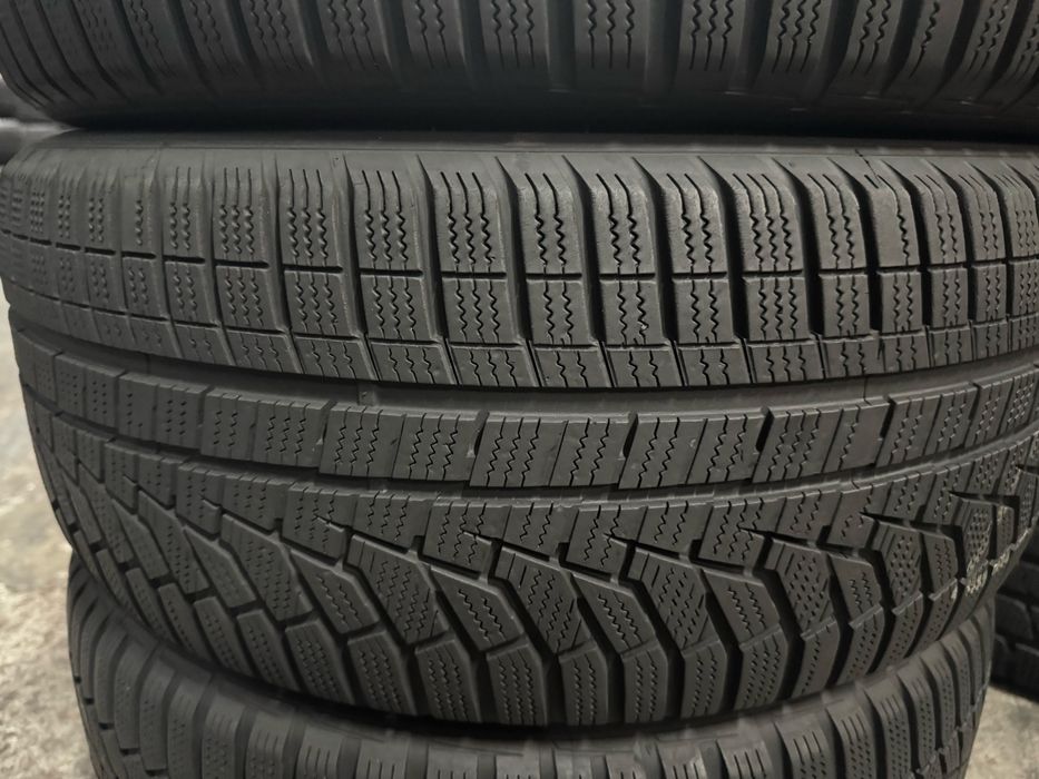 шини б.у зима 235/55 R17 Hankook Winter I'Cept evo 2 склад резини