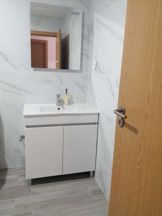 Arrendo Quartos em T3 ready-to-live mobilado, remodelado e equipado