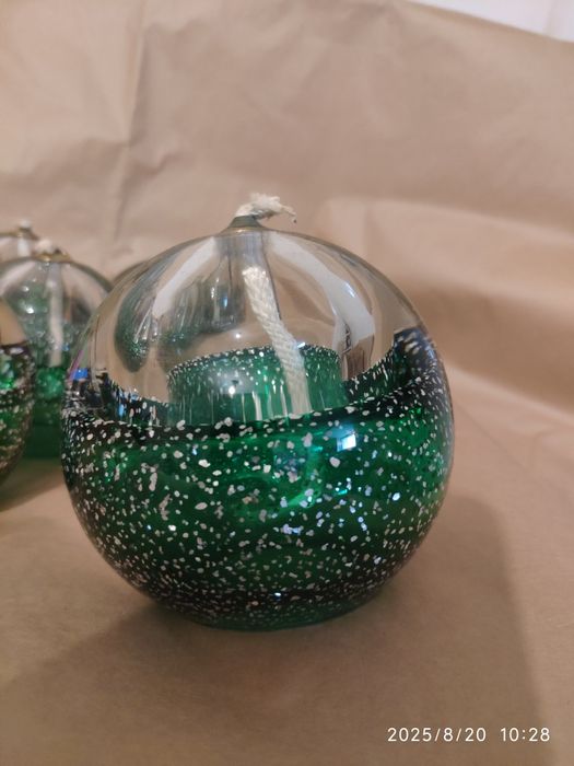 Lampki oliwne / przyciski do papieru