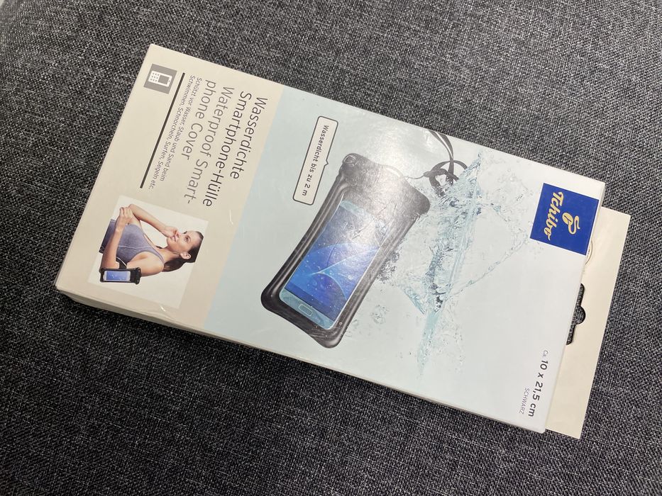 Wodoodporny pokrowiec na telefon Tchibo