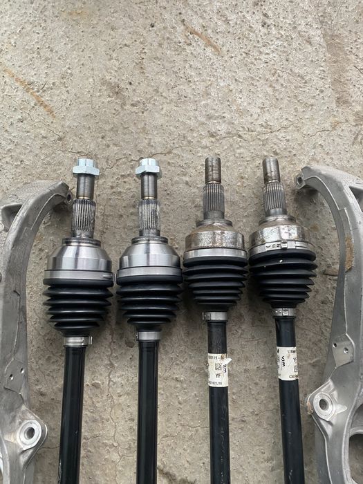 Полуось передняя Tesla Model Y Model 3