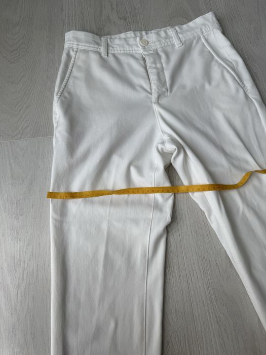 Чоловічі білі брюки zara