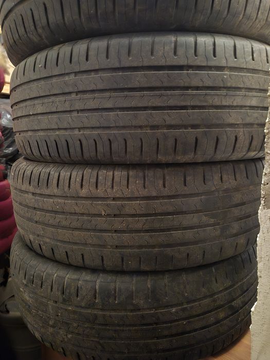 Opony letnie Continental 215/65 R17