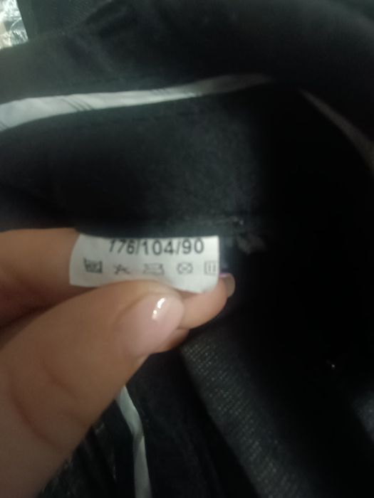 Sprzedam garnitur męski