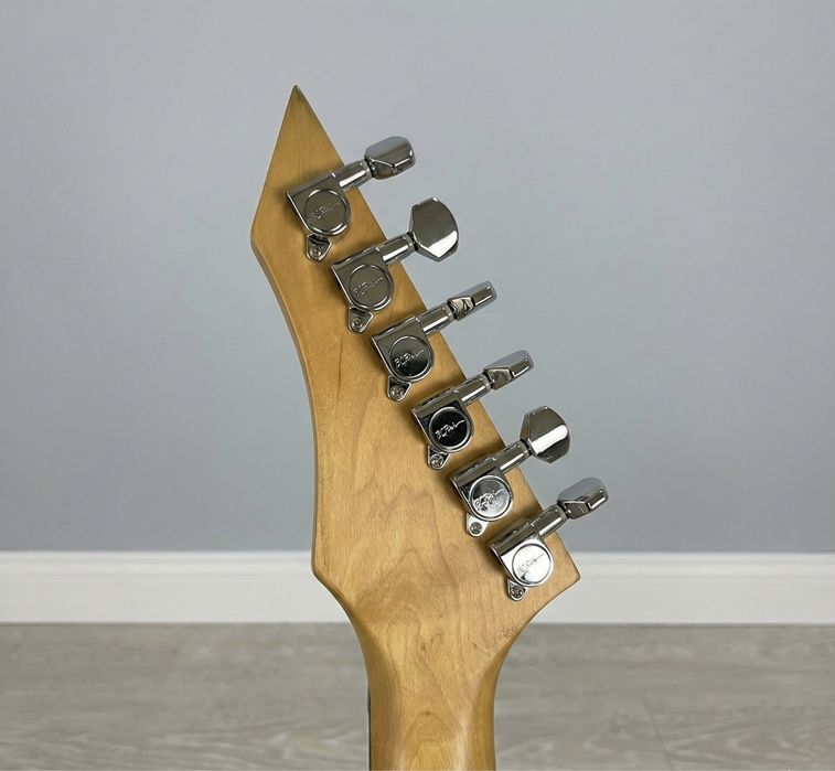 B.C. Rich Warlock Bronze Series