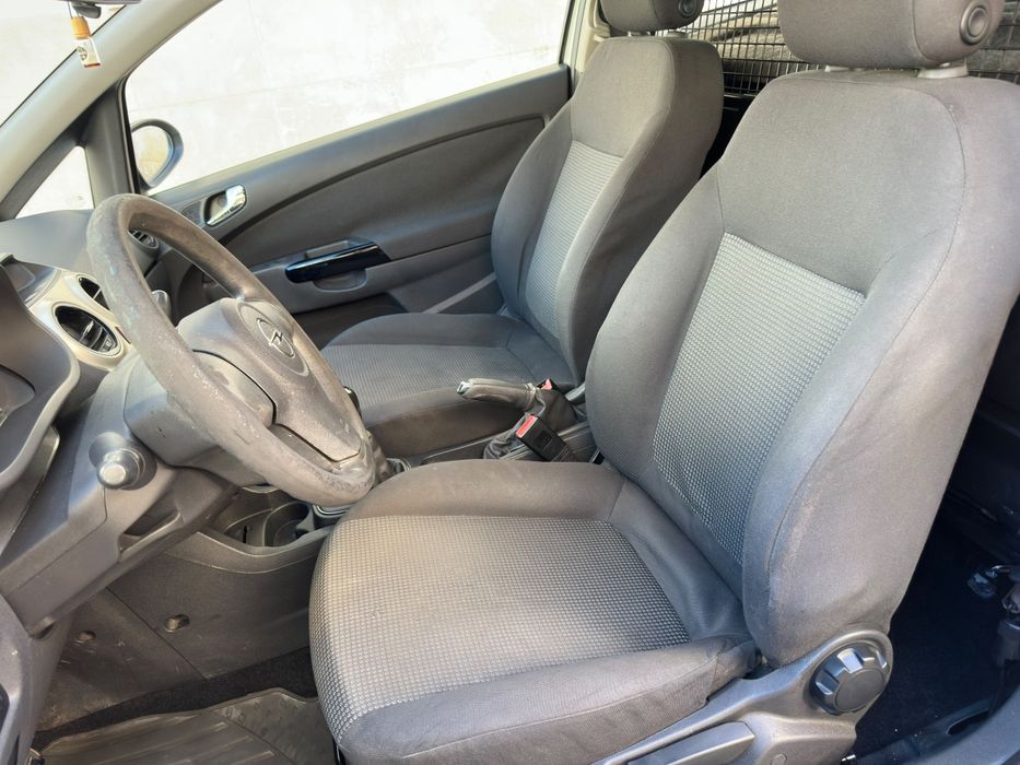 Opel Corsa 1.3cdti 2010