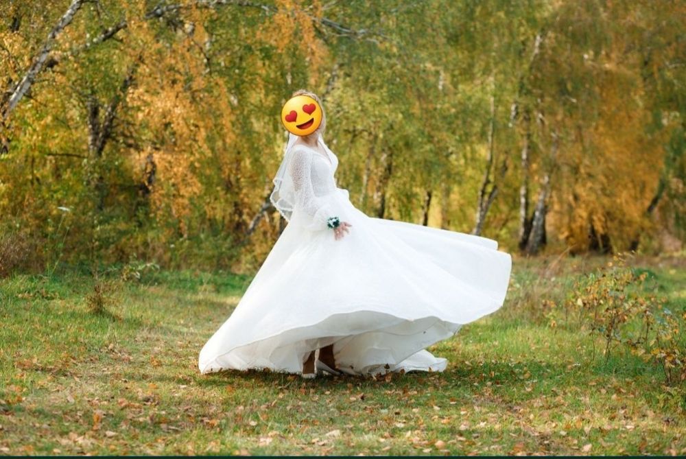 Весільна сукня 44-46