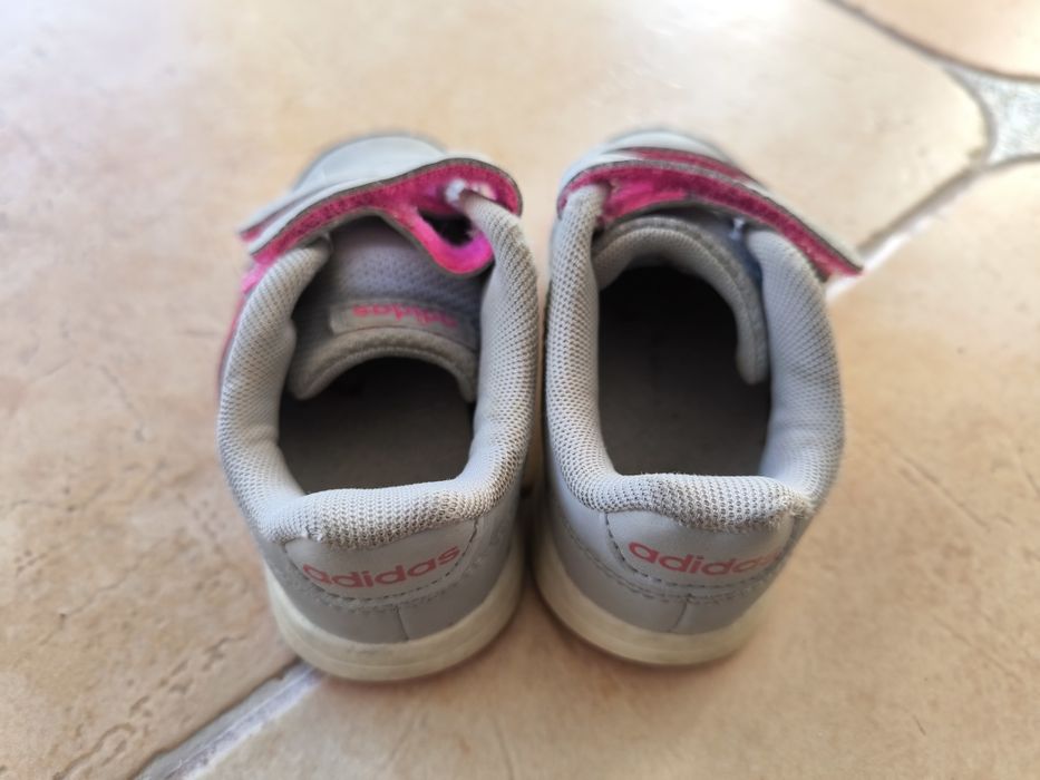 Sapatilhas e Botas criança 21