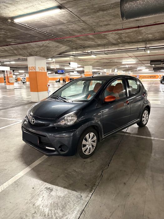 Vendo toyota aygo caixa automatica — photo 2