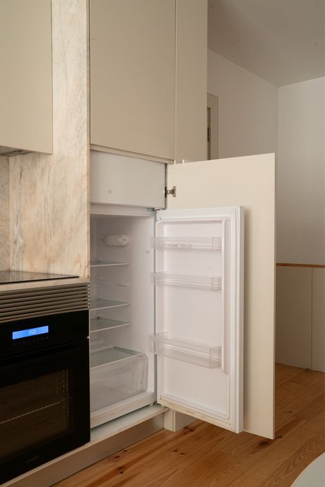 Apartamento T0 Duplex na Rua do Almada