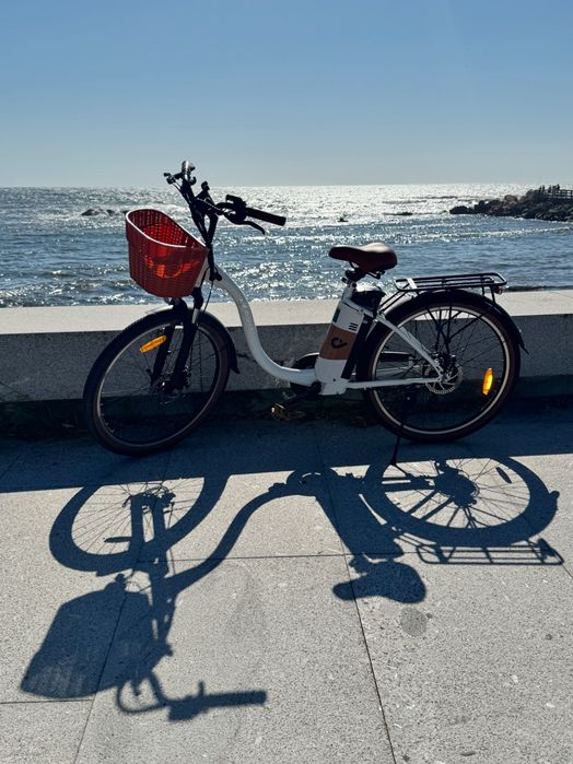 DYU C6 Pro Elétrica Aro 26" | Apenas 460 km | Impecável | NF + Acessórios