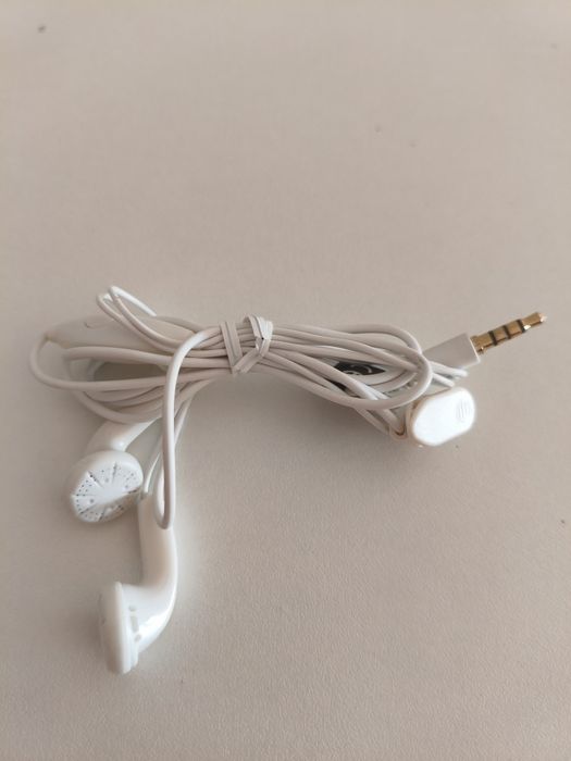 Auriculares STEREO c/micro e clip