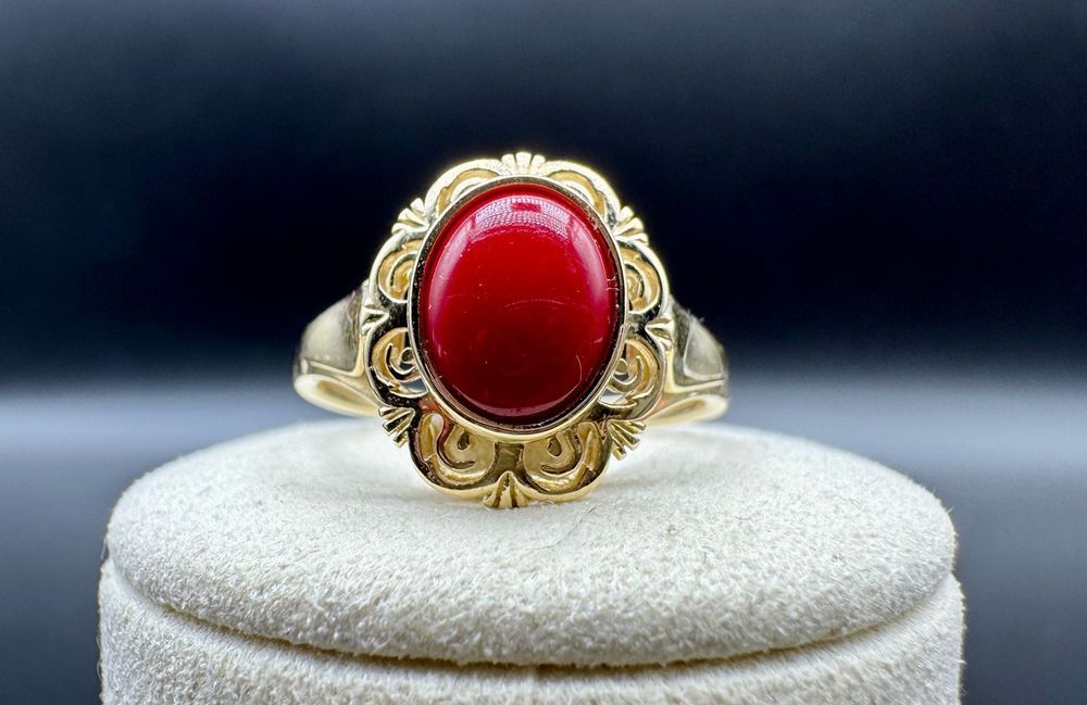 Złoty Pierścionek z czerwonym kamieniem 14ct 585, 3,29g, rozmiar: 23