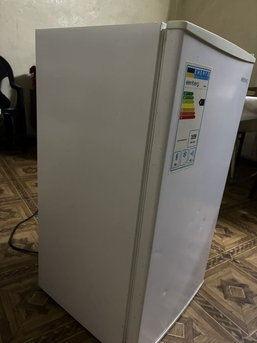 Холодільнік б.у продам