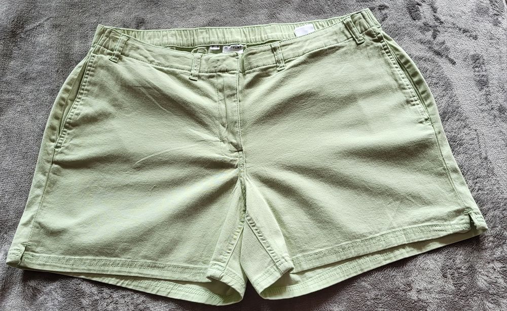 Spodenki, zielone, Bodyflirt, 48