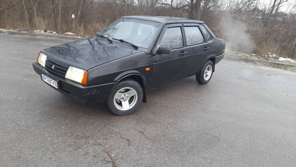 Продам хорошую 99