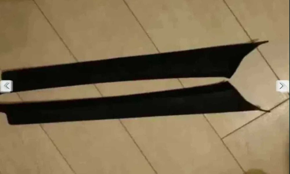 Polonez Caro osłony słupków przód czarne komplet 2 szt bdb