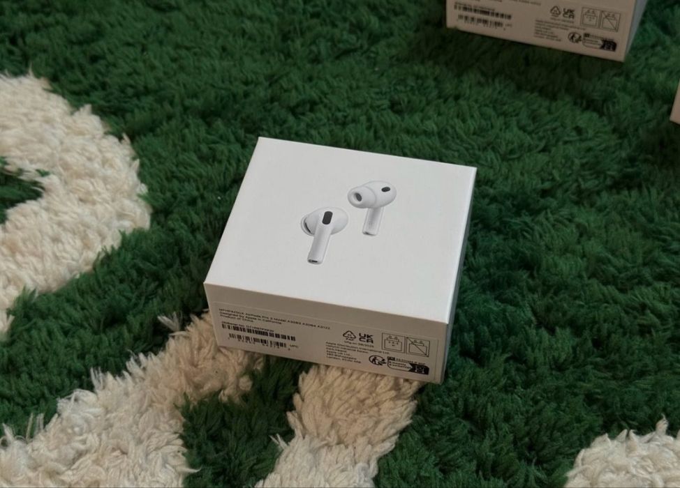 Навушники  Apple AirPods Pro 3