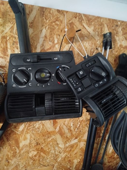 Consola sofage Opel Corsa de 2000