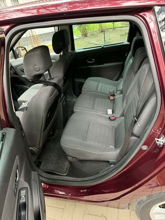 Renault Megane Scenic 2016